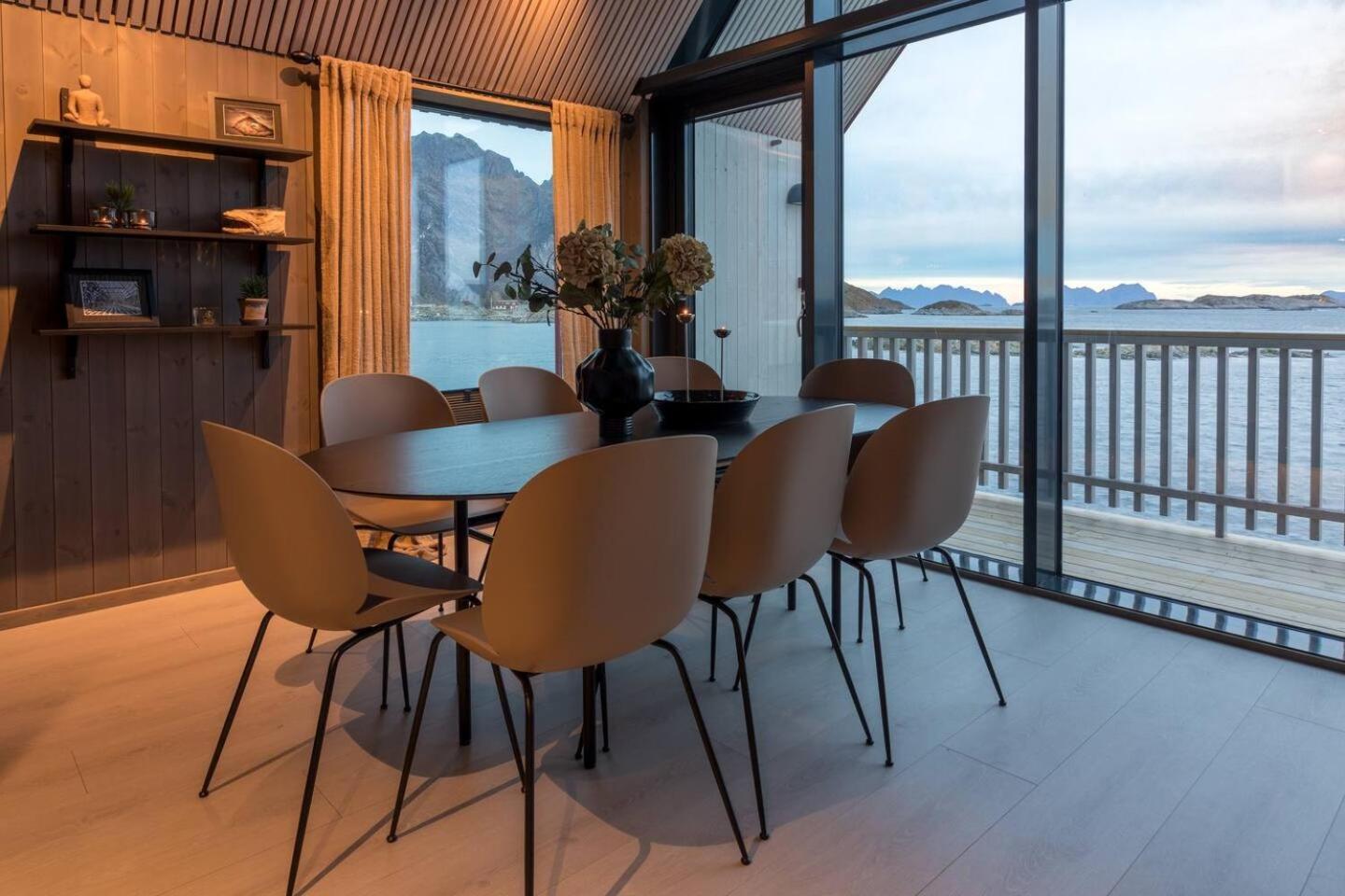 Leilighet Med Fantastisk Utsikt Henningsvær Exterior foto